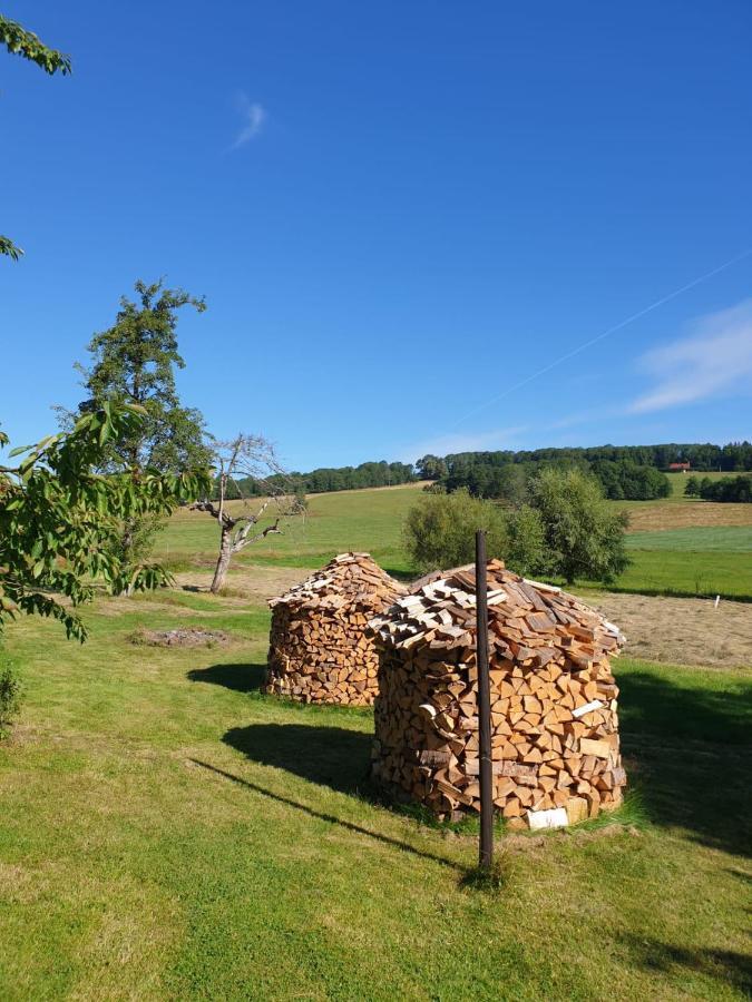 CHALUPA V PANSKÝM , Staré Křečany u Rumburku Villa Exterior foto